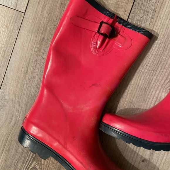 Size 8 Ranger Rain Boots Women’s - Picture 2 of 8